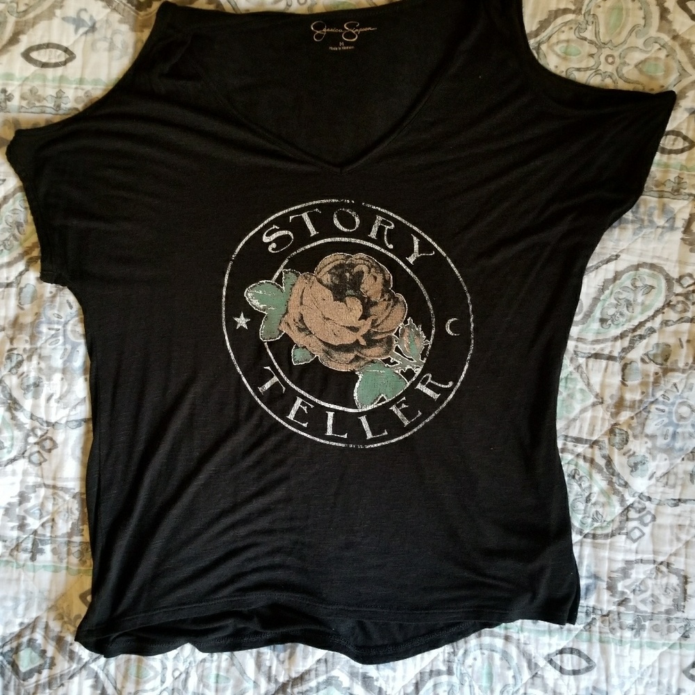 Cold shoulder top